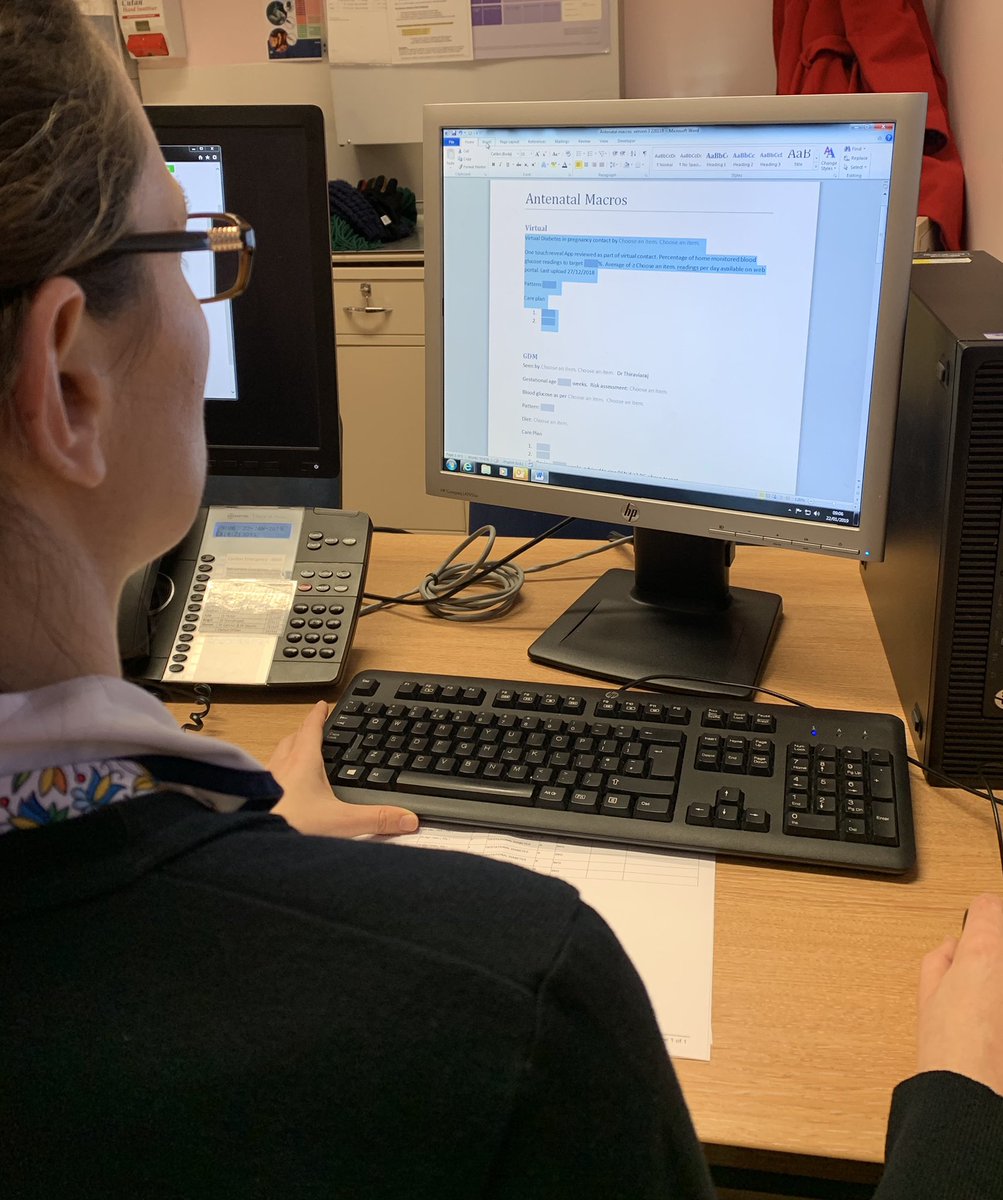 AthinyaaAshok tweet media