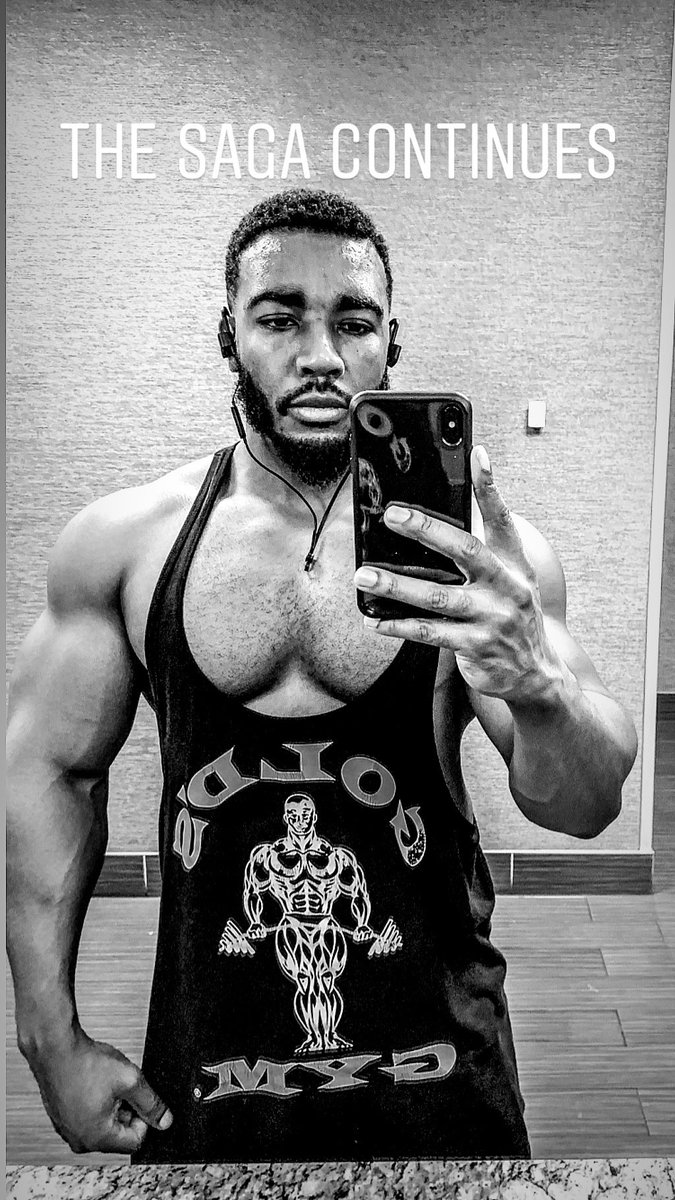 DiezelFit_STL's tweet image. 🏆💪🏾💪🏾
.
.
.
.
#OldSchoolLabs #teamOSL #diezelfit #hdfitness #bodybuilding #natural #fitnessmodel #npc #classicphysique #npcmidwest #ifbb #stl #1stplace #goals #inspiration #motivation #monster #aesthetics #fitnessmotivation #work #muscles #bodygoals #flex #shredded #ebonyfitness