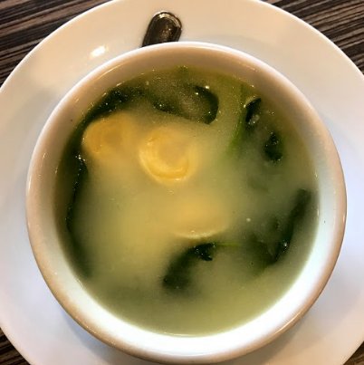 TheKitchLF's tweet photo. There’s nothing better than snuggling up with a steamy bowl of soup on a cold evening. How does this Tortellini en Brodo look? Tag a friend below who would 💗 these specialty soups from The Kitch!  .
#thekitchlittlefalls #tortellini #souptime #littlefallsnj https://t.co/BlcmNZBaUN