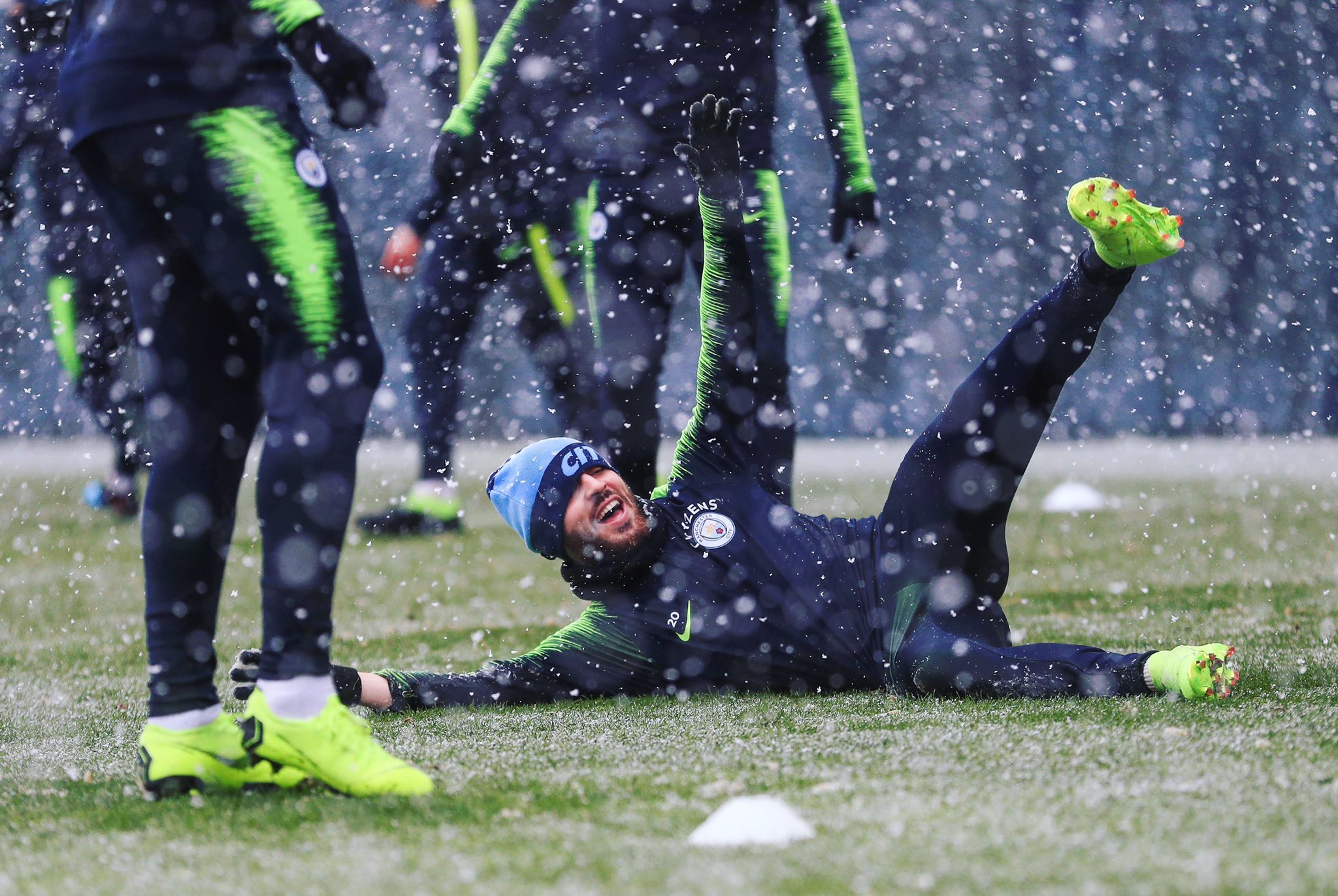 Bernardo Silva On Twitter When It S Freezing Outside But At Least You Can Slide With Style