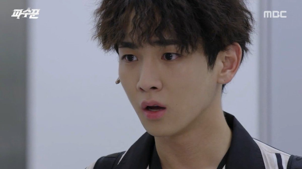 SHINeeFrance's tweet photo. {SUB-VOSTFR} 190122 | Lookout - Episode 31 ✰彡 https://t.co/EspsPZ16us https://t.co/ar45JM299p