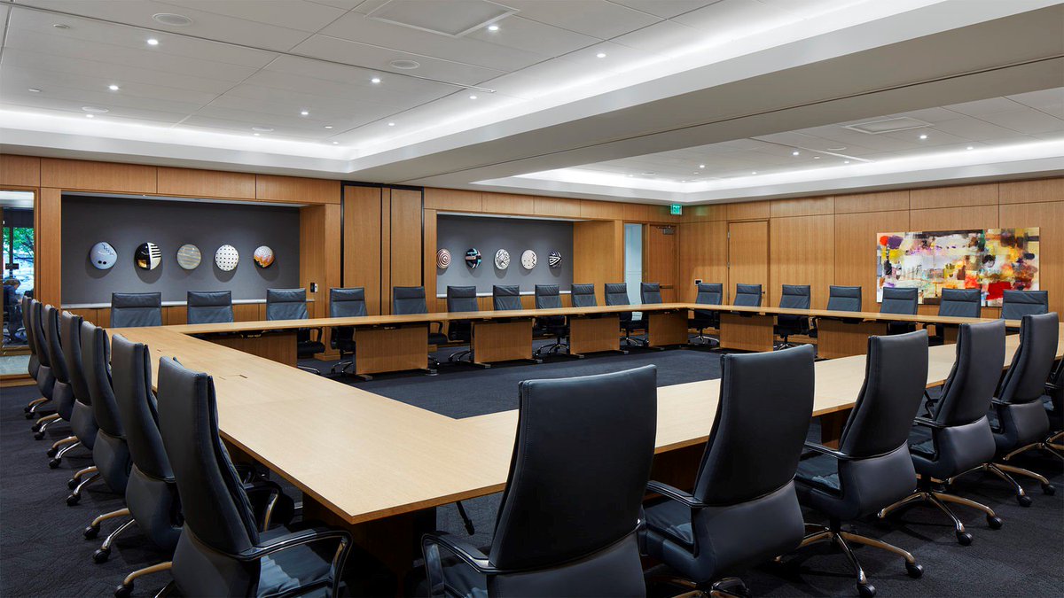 _nucraft's tweet photo. Designed for multi-purpose meeting spaces that go from training space to formal meeting room, Approach is multifunctional, modular and adaptive. 
Oak Linea veneer | Alley Poyner Architecture https://t.co/4eOexXI3Eq https://t.co/MjJotmIcep
