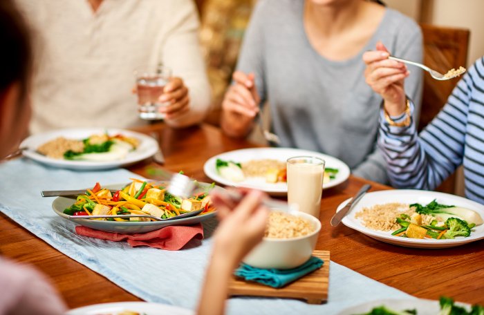 DCmemberblogs's tweet photo. Jennalle Butcher:  Why this non-diet dietitian is impressed with Canada’s new food guide https://t.co/y7oy4PVJAM #dietitian https://t.co/6MYtvXS5nV