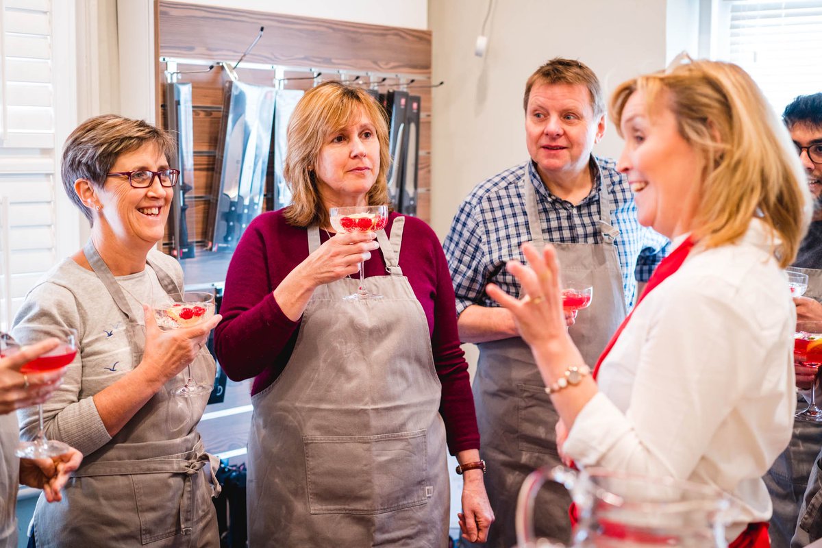 Have you considered an event at Cookmate Cookery school to say Thank you to your clients? Great for relationship building ow.ly/3rmB30npgZS , 
#thankyou #teambuilding #cookeryclass #worcester