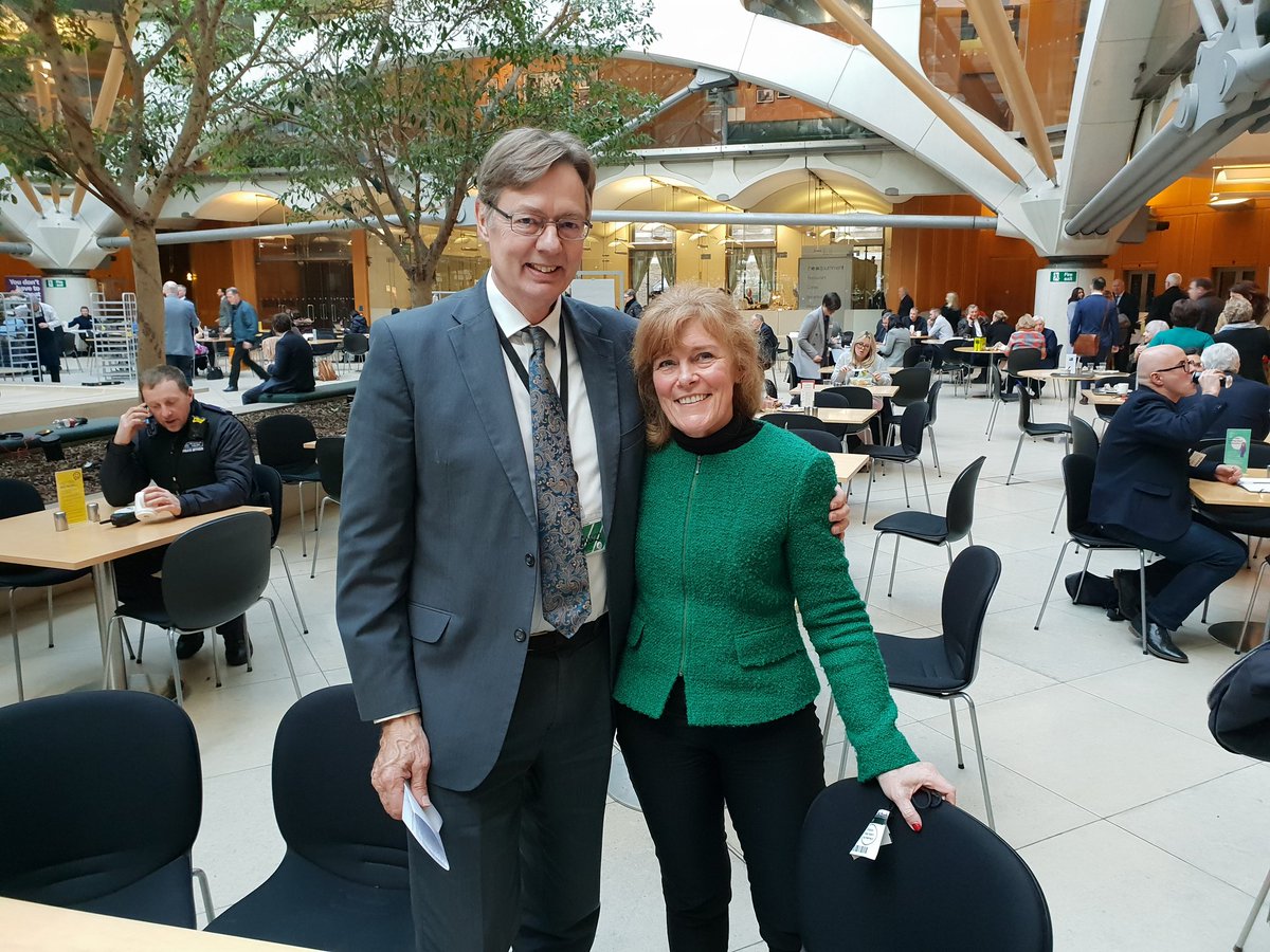 SWRailTaskforce's tweet photo. Chair of #prtf @CllrAndreaDavis meeting with @garystreeterSWD to talk about all things South West rail #swpeninsula #rail #Connectivity #dawlish #SouthWest https://t.co/t55eUabskt