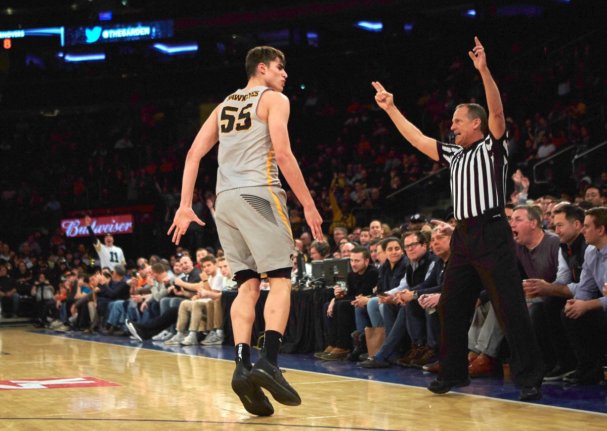 iowa basketball grey uniforms