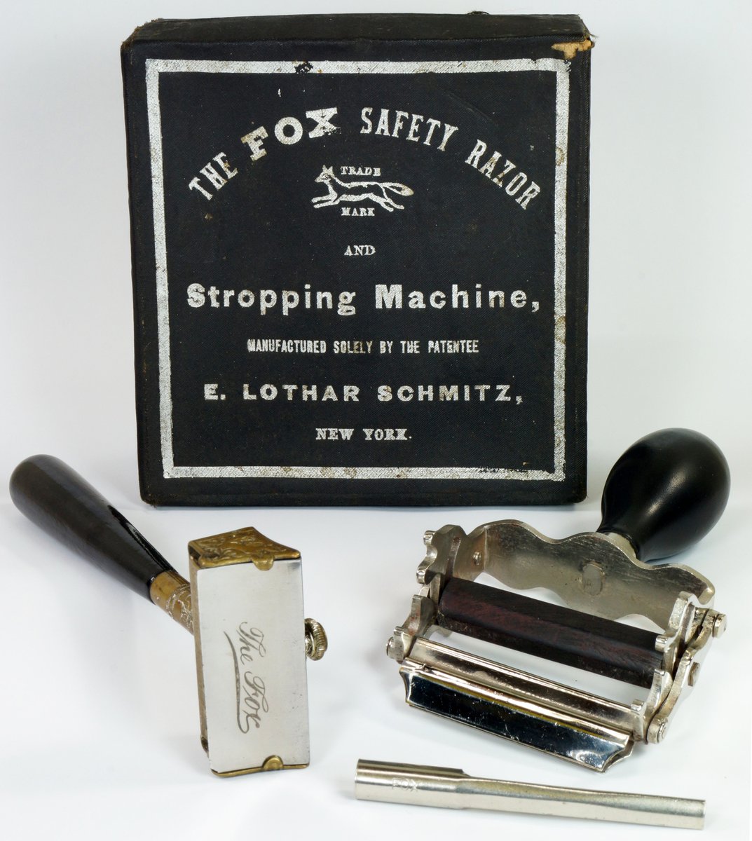 Tin_Can_Alley's tweet photo. Very #Rare 1890's The #Fox #SafetyRazor & #Stropping Machine in Original Box https://t.co/TMQH9WJlZR https://t.co/is8Ugdhegv
#eBay #Auctions https://t.co/tQBSLfFsBP
New #Collectibles #Mantiques https://t.co/OCGtvZlffo
#Shaving #TheFox #TheFoxSafetyRazor #Mancave #Shave #Razor https://t.co/4l86CjRzrH