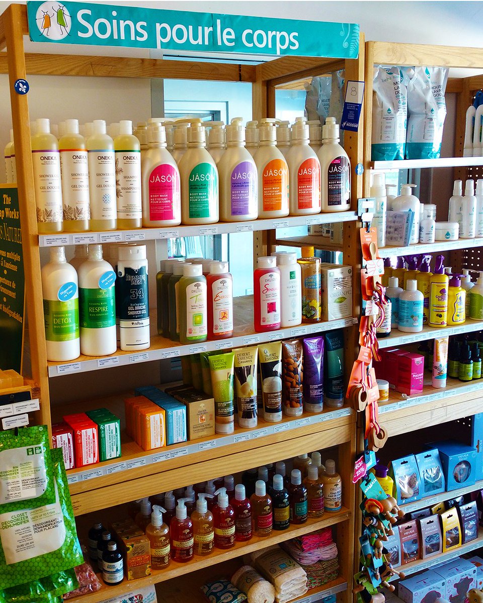 escale_verte's tweet photo. Notre local du 10416, rue Lajeunesse (H3L 2E5) fait peau neuve !

Venez nous voir pour le vrac : lessives, assouplisseurs, savons à vaisselle, etc. 
Hygiène personnelle : gels douche, shampoing, revitalisant, etc.

Bref, on a plein d’articles écoresponsables dignes d’intérêt ! https://t.co/9PQr7E3sRs