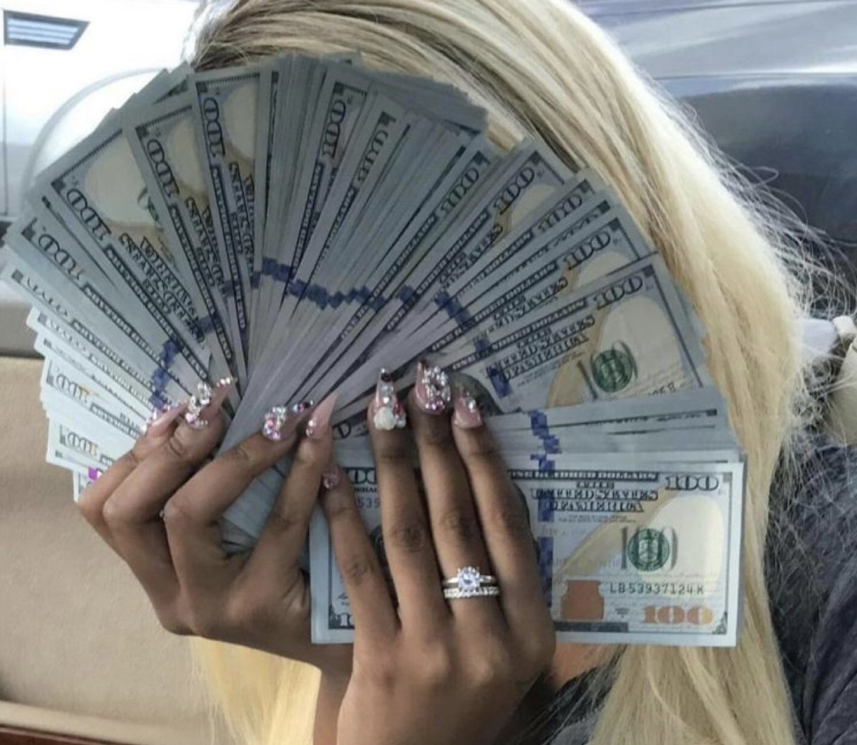 SKyleLJohnson's tweet photo. One of my babies! She can have whatever she wants‼️‼️ I never say no I always say yes👌🏾 #sugarbabiesneeded
#sugarbabywanted
#sugardaddy
#serioussugardaddy https://t.co/C8GTRSkUIk