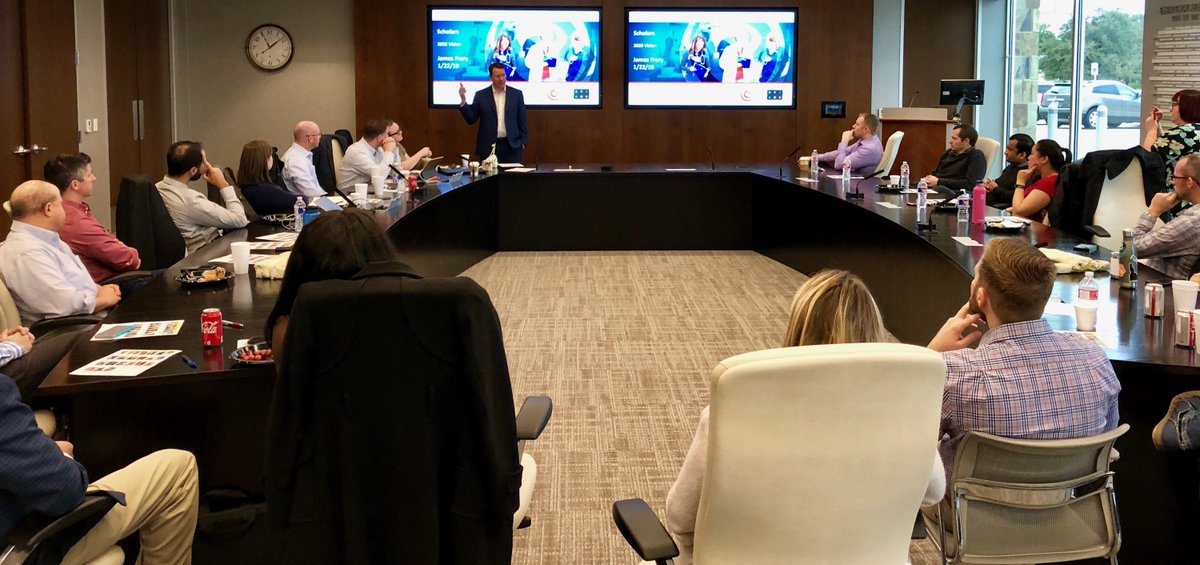 USACSolutions's tweet photo. Welcome to our new group of Scholars at @EmergencyDocs headquarters! https://t.co/sxL7lPfD5e