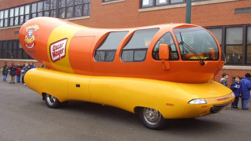 therealautoblog's tweet photo. Here's your chance to drive an Oscar Mayer Wienermobile: https://t.co/up3xuKh28k https://t.co/g5j9Ccc26u