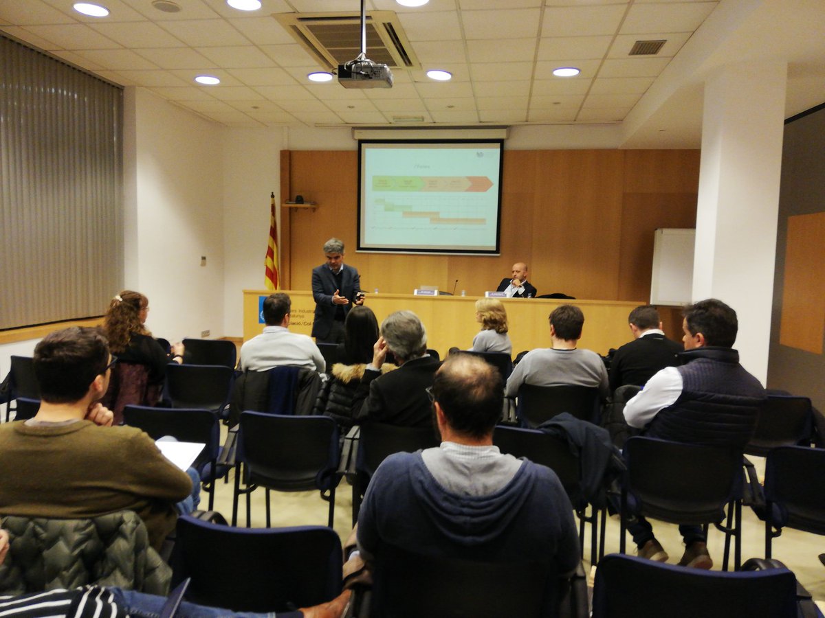 EICGirona's tweet photo. Ara amb @BarcelonaBizLan en un seminari interessant per entendre els processos de fusions i adquisicions, com maximitzar el valor de l'empresa, quina estratègia seguir i quins errors no cometre https://t.co/4paWUoSnzE