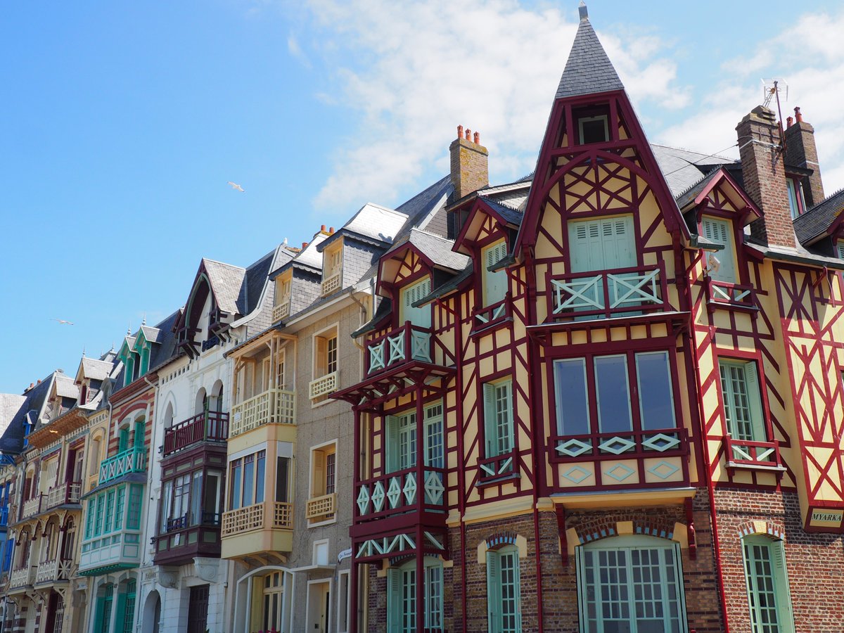 BlogAllantVers's tweet image. P5 #BattlePhoto Mers-les-Bains et ses jolies façades