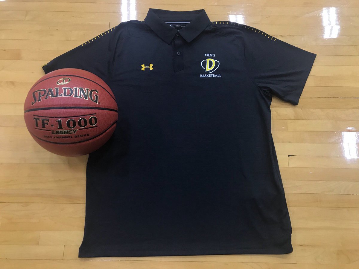 Defender Basketball Fans! Retweet 🔄 for your chance to win a Dordt Men’s Basketball polo! 

Winner will be announced at noon on Wednesday the 23rd!