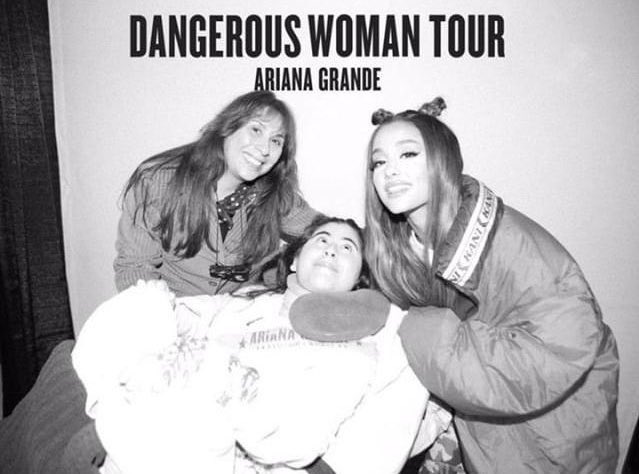 arianatorscl's tweet photo. She’s now an angel, she struggled to rest from the pain and nobody helped her. Rest in peace Paula. #JusticiaParaPaula #Chile

@AlfredoFlores @FrankieJGrande @ArianaGrande @AlexaLuria @VictoriaMonet @joangrande https://t.co/En1foJYOFc