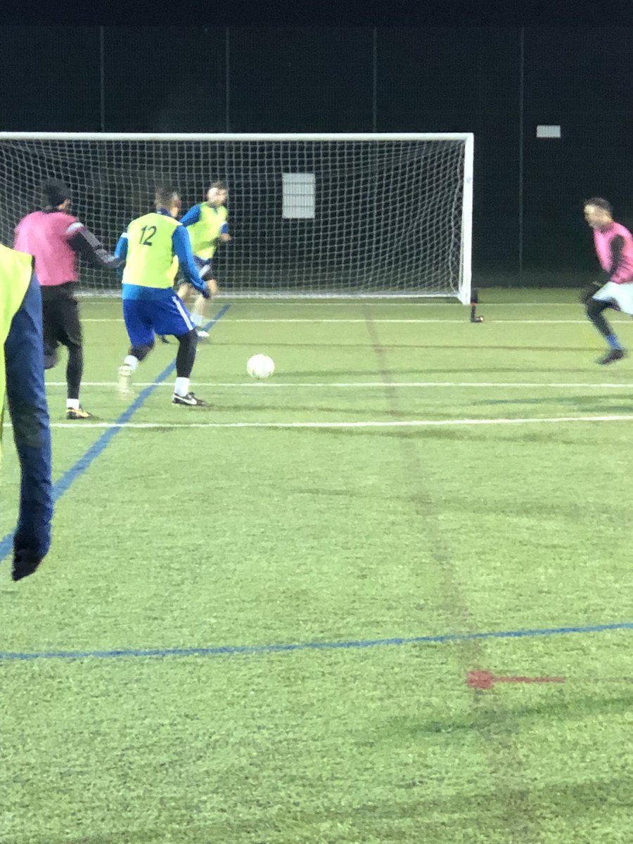 Robmoore05's tweet photo. Great turn out tonight at walmer road #firstandreserves #gksession #coldone #squadnumber @LDH1610 https://t.co/3Q3ec1rKla