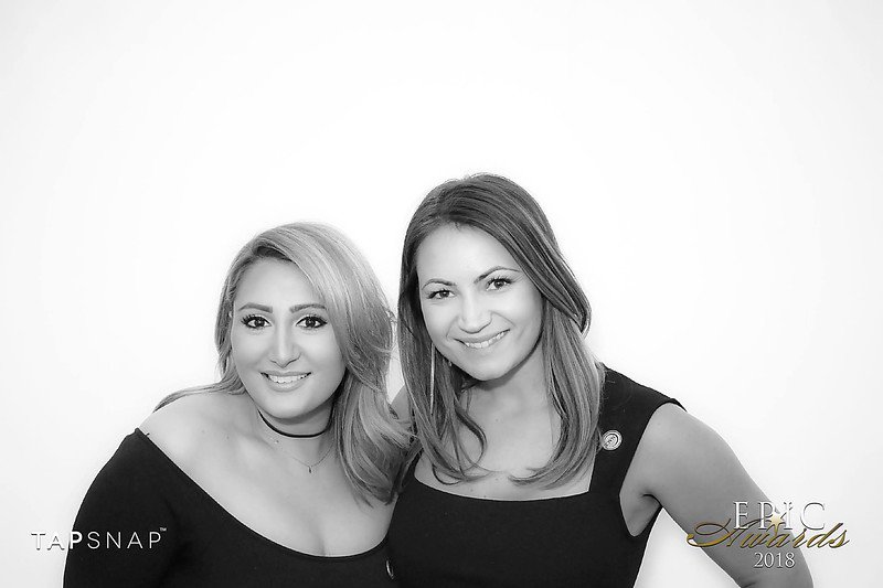 TapSnapShare's tweet image. #TuesdayThoughts  What if how you see yourself in our #BeautyMode is actually how everyone sees you already #youarebeautiful