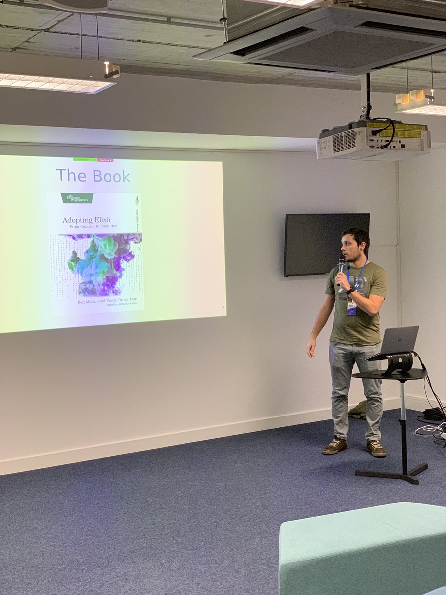 RicBrazao's tweet image. Daniel Caixinha kicking it off @LisbonElixir !! #onfido #elixir