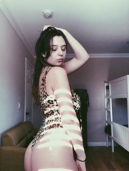 🌞 https://t.co/POqKhYHJRa<a href="/tag/publicexposure"class="tags"><span>#publicexposure</span></a>