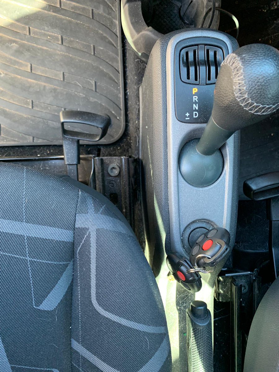 TempeLockShop's tweet photo. Lost your car keys? Need replacement? Get your new car key today at Sundial Locksmith optimized for Speed.
2009 SMART car All keys lost
2 new keys cut and programmed
Transponder keys programmed
https://t.co/iCb8cjV5pY
#Lasercutkey #Highsecuritykeys #Keylessentry #lostkeys https://t.co/SkWH2f7Y0i