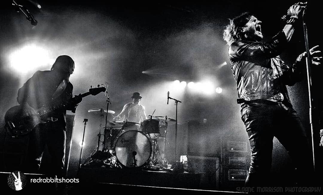 sloanemorrison's tweet photo. @rivalsons today on @klos955 @jonesysjukebox at 12pm PST
#rivalsons #klos #acoustic 

#davebeste
#michaelmiley
#jaybuchanan
#tbt #berlin 
#sloanemorrisonphotography https://t.co/CR47Hw27HX