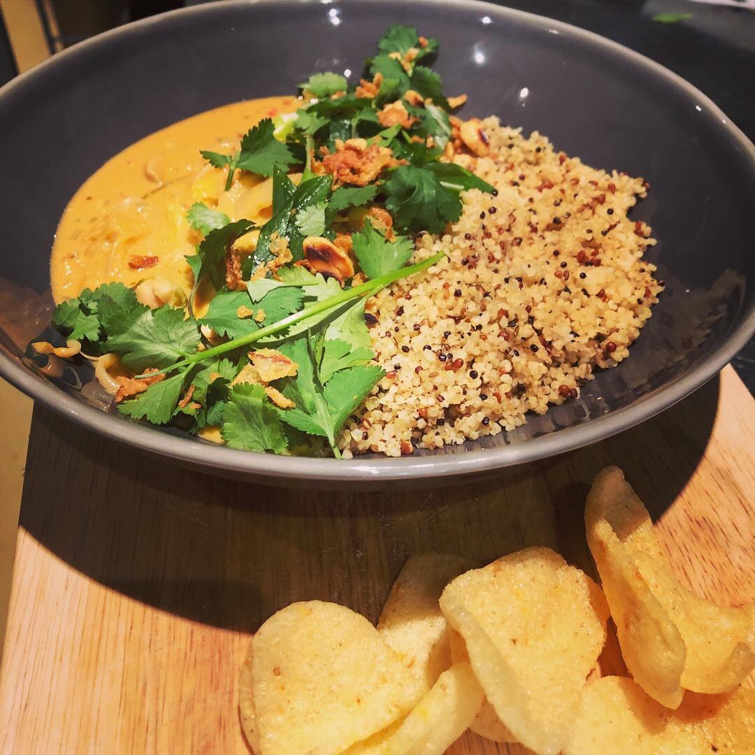 vrestaurantweek's tweet photo. Find out more about #VeganRestaurantWeek and all of the lovely independent restaurants and cafes involved here in the #northeast:

https://t.co/xW1ggLnH4r #veganhour https://t.co/U930ITdbrY
