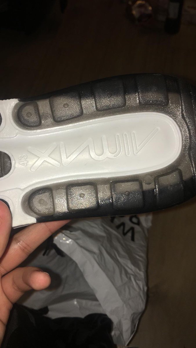 Blasphemous and offensive': Muslim customers lambast Nike for 'writing Allah'  on shoe's sole — RT Sport News