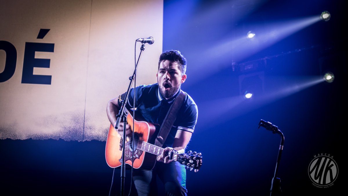 El pasado jueves 17 de enero, hubo mucha magia en el @WiZinkCenter. Llegaba el «Lenovo Sounds Different» y todo por una buena causa.

Sobre el escenario, «bandazas». Bajo, nosotros. Viviéndolo tal que así 👉 bit.ly/VL-2019LenovoSD

📷 Con las «fotazas» de A. Makeda