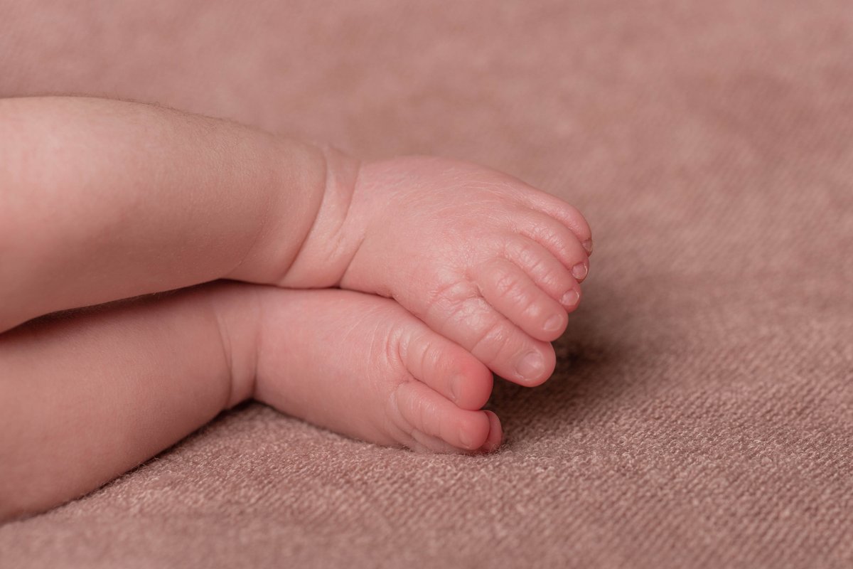 I had such a lovely time with little Nolah last week - she slept through her whole photoshoot and she definitely brought the cuteness! #Baby #YorkshireNewbornPhotographer #NewbornPhotography #CuteBaby