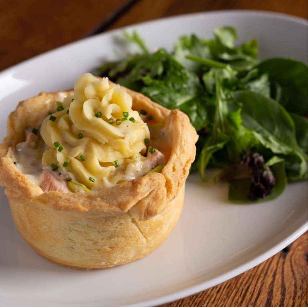FionnsBovaird's tweet photo. January 23rd is National Pie Day! Flash your CAA card and recieve one of our made-in-Pub pies absolutely FREE! #Brampton #FionnMacools #irishpub https://t.co/hPtQrFoq0u