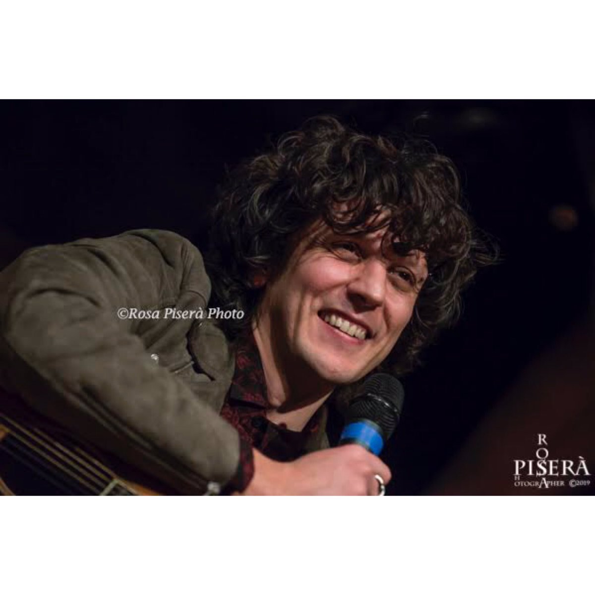 RosaPisera's tweet photo. #LeStradeDellaParola in viaggio con #ErmalMeta 21 Gennaio 2019. #ILupiDiErmal https://t.co/9zcyhkm8Sp