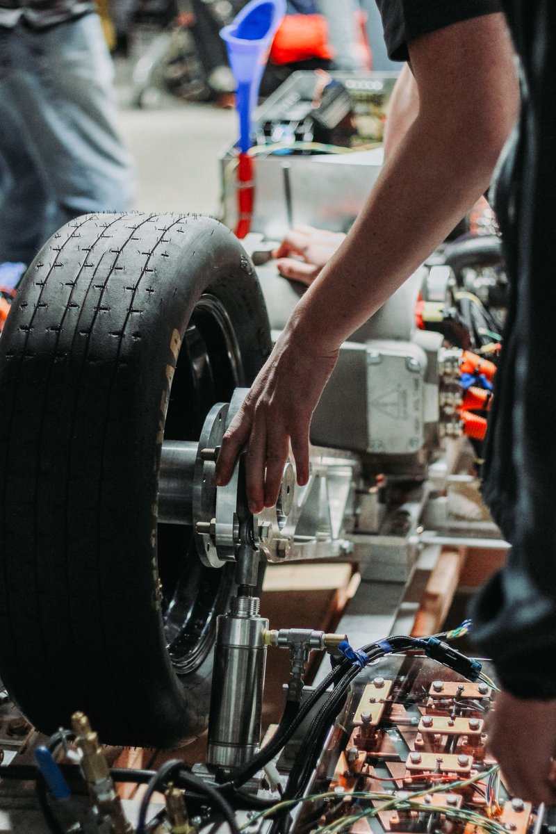 diggerloop's tweet image. #Diggerloop #Hyperloop #Helluvaengineer #CoSchoolofMines #MinesLife