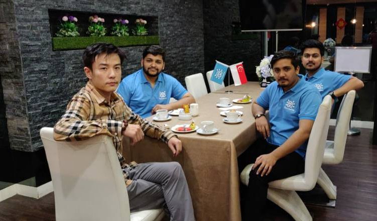 Petchins1's tweet photo. Petchains Founder Jason Qian,Co-founder Bob Xu have meeting! https://t.co/fZYXLlkXTy