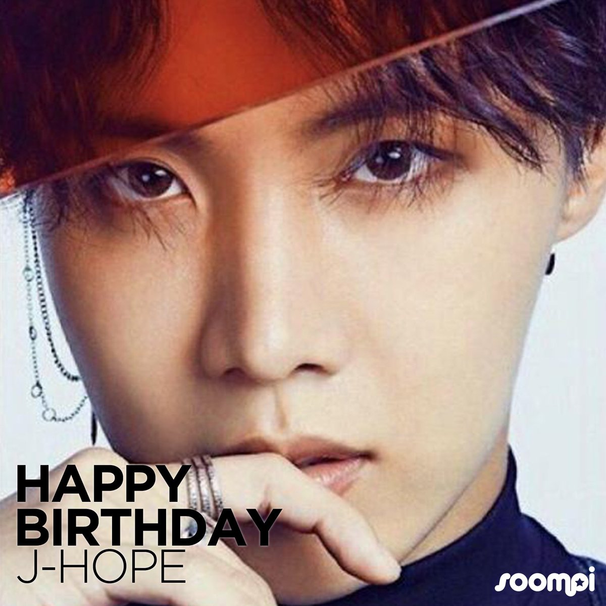 soompi's tweet photo. Happy Birthday to BTS's J-Hope! #HappyJHopeDay! 🎉 Catch up with him: https://t.co/uU01lxhXTi #MY_HOPE_JHOPE #SunshineHobiDay https://t.co/3qhIog6LRh