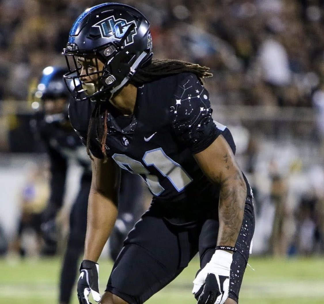 SkayeBryce's tweet photo. Blessed to have Earned an Offer from UCF!!!! 🙏🏾 @HamiltonESPN @DemetricDWarren @Cassidy_Rob @Jason_Higdon @SWiltfong247 @adamgorney @DavidFurones_ @SBNRecruiting @LukeStampini https://t.co/Mk1D3j29z8