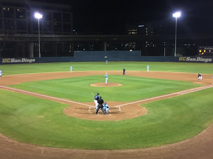 View image on Twitter