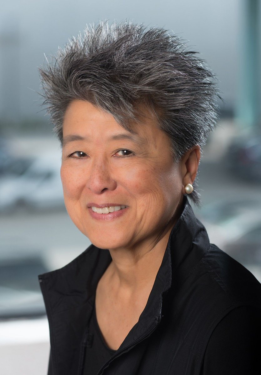 NEW on @WMCLive! @TheRobinMorgan on strategists Nancy Pelosi and Elizabeth I (Tudor). Guest: Award-winning journalist and author Helen Zia (@HelenZiaReal) on immigrants, the Chinese diaspora, and her major new book, Last Boat Out of Shanghai. HERE: https://buff.ly/1PreW1h