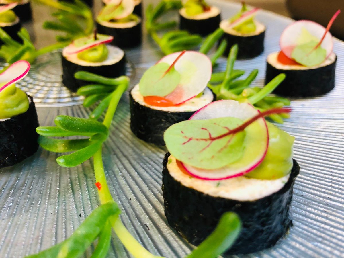 ITAVenues's tweet photo. Fine dining at its finest by @chefpoynter @chandco - an important client lunch today @ClothworkersCo where we bought together old friends and new faces, the privilege was all ours #artichokedumplings #wintertruffle #fishpie #saffron #chocolatebrownie #vegandessert https://t.co/hK8FjZtYen