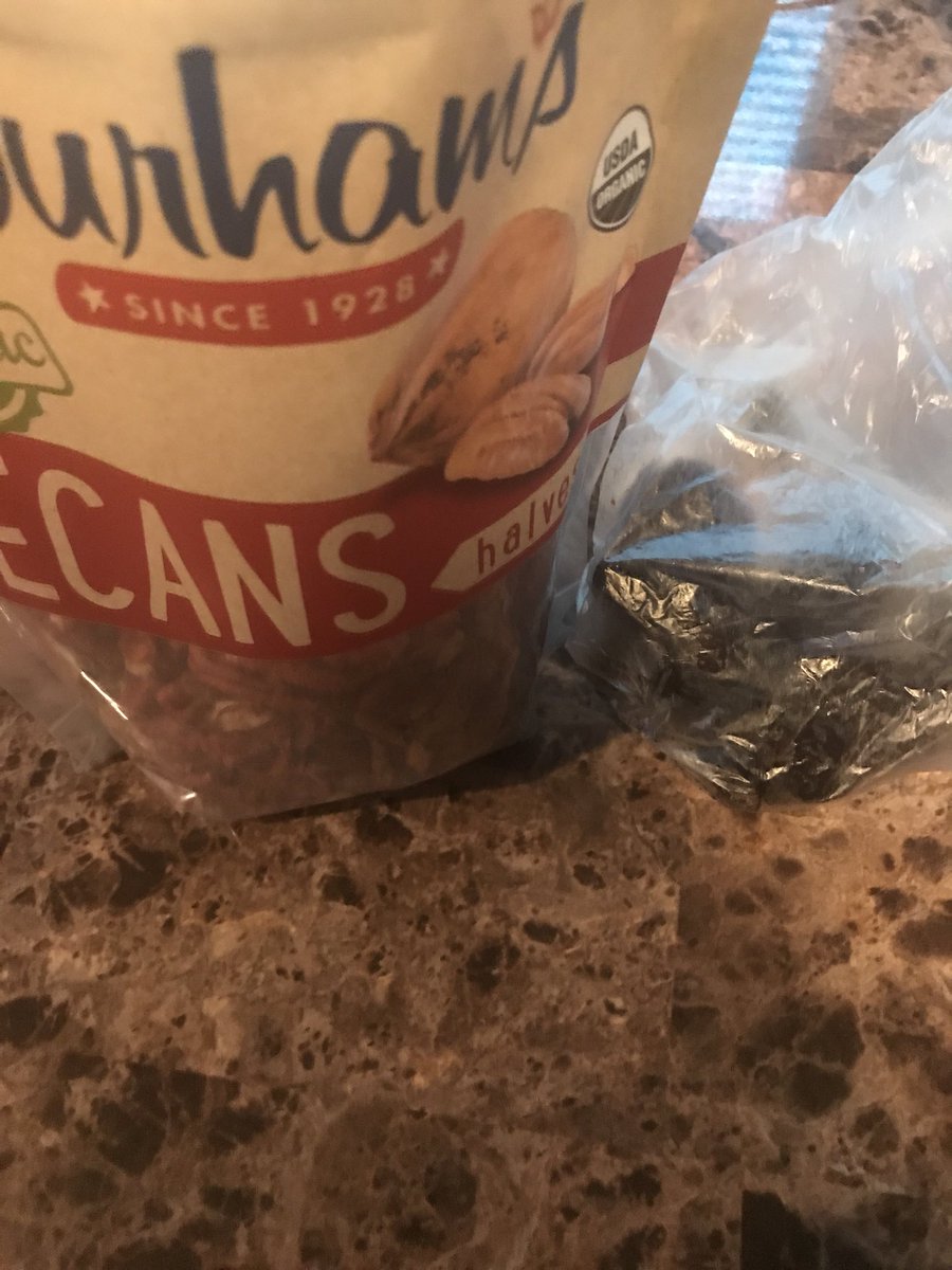 Teecup181's tweet photo. Day 2 Snack: pecans and prunes! Definitely will make u regular #danieldiet https://t.co/mOsVEm2rEo