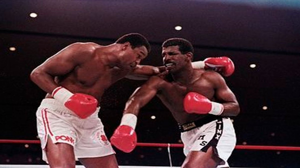 Round2Box's tweet image. • Combates memorables •
Larry #Holmes Vs. Michael #Spinks 
El 21 de septiembre de 1985, Larry Holmes si ganaba igualaba el récord de 49-0-0 de Rocky #Marciano. Lamentablemente no pudo ser porque perdió frente a Spinks por DU. Luego en la revancha iba a volver a perder por DM.