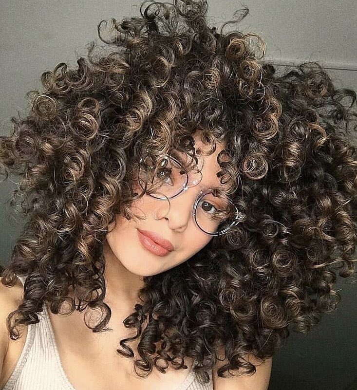 lolasplex's tweet image. Quien no ama unos lindos rizos ? Incluye en tu rutina el paso 3 de Olaplex , volverán a sentirse suaves y definidos !  
⬇️⬇️⬇️⬇️⬇️⬇️⬇️⬇️⬇️⬇️⬇️⬇️.
#22ene #VenezolanosGenteBuena #olaplex #estilista #rizos #VenezuelaGritaLibertad