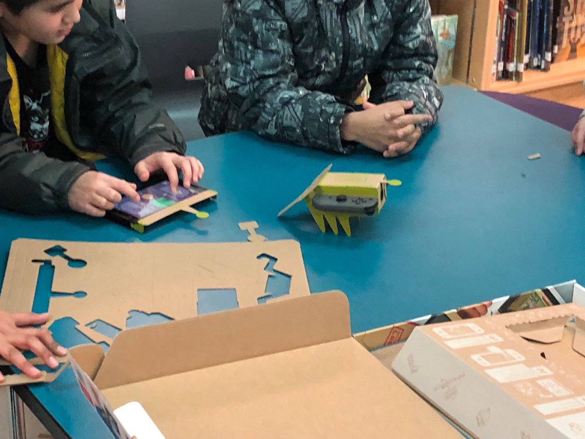 ⁦<a href="/NintendoAmerica/">Nintendo of America</a>⁩ #Labo starting ⁦<a href="/WGHillElem/">WG Hill Elementary</a>⁩ #tech&amp;trade #innovationfair2019 here we come!!! @fmpsd ⁦<a href="/FMPSD/">Fort McMurray Public School Division</a>Tech⁩ #technology in #ymm #STEM Ss are super excited about our new Labo kits and are imagining different custom projects