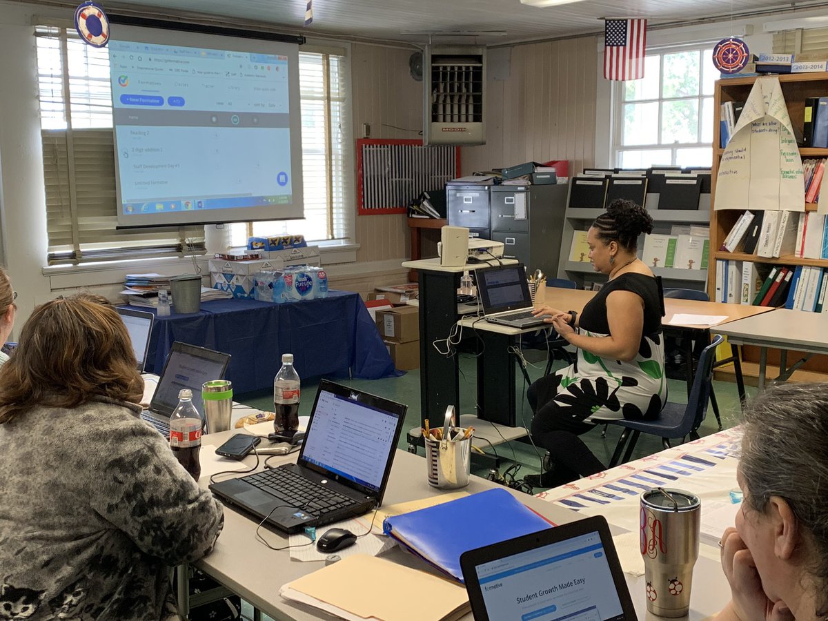 prettyteacher22's tweet image. This afternoon’s sessions for Staff Development Day 3 included “Increasing Engagement with More Technology.” Teachers were introduced to #goformative and #flipgrid  and then created their own for upcoming lessons. #growthmindset #ItsAGibsonThing #ItsSmoothSailing @LacestC