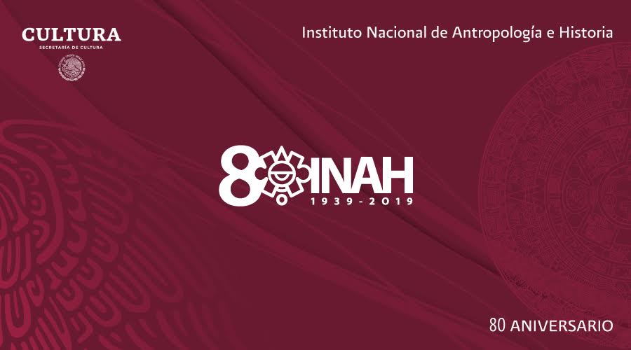 #INAH80AÑOS El #INAH y sus antecedentes.     
Año 1662. Carlos de Sigüenza y Góngora salvó documentos y libros del incendio en el Real Palacio de México. Colecciona manuscritos indígenas, ejemplo de ello fue la compilación de los 3 tomos del llamado #Códice Chimalpahin.