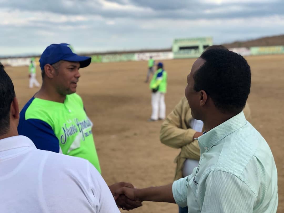 MiltonMorrison's tweet photo. Durante este feriado nos dirigimos a la provincia de #Montecristi a reunirnos con el liderazgo de @PaisPosibleRD en los seis municipios que conforman esa ciudad. Nuestro trabajo no se detiene cuando se trata de hacer realidad el #PaísPosible, porque #PodemosVivirMejor. https://t.co/C5ALcMETy0