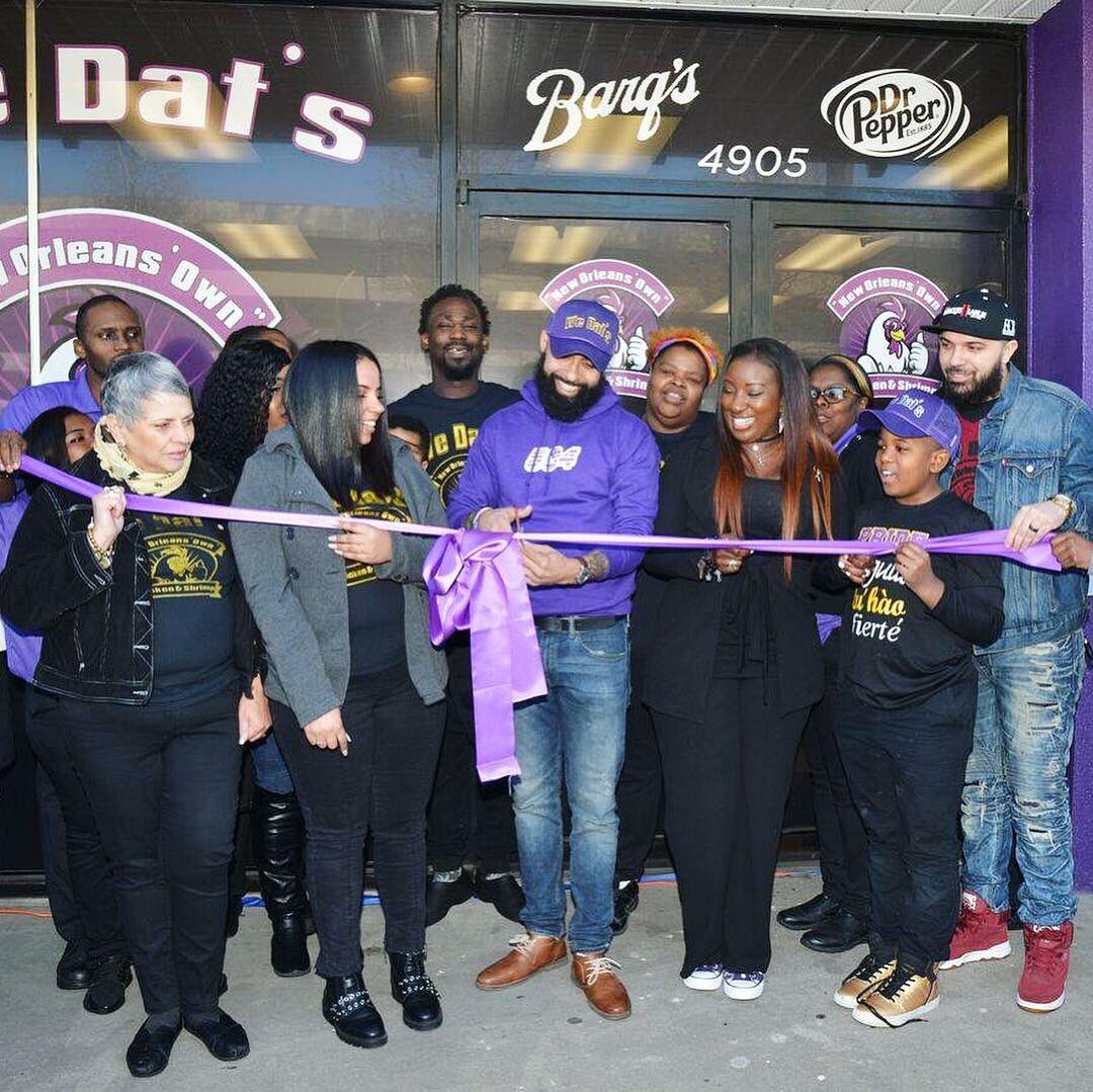 FriedCHCKNFest's tweet photo. More from yesterday’s grand opening celebration for #FCF2018 vendor @GTILLNUPE’s newest West Bank location. Congrats Greg and team! https://t.co/edEyxWE5QI