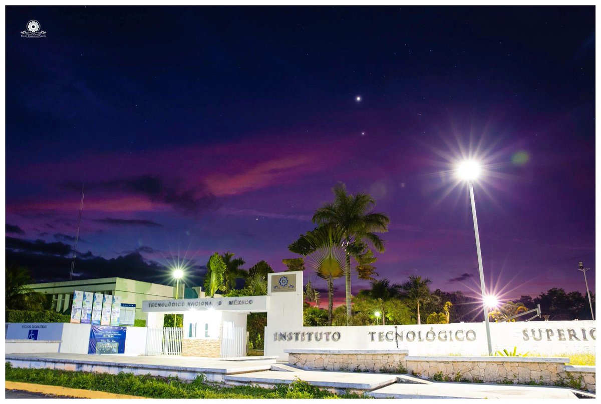 Te compartimos una postal de un amanecer en el Tec de Carrillo Puerto. <a href="/TecNM_MX/">TecNM</a> <a href="/EducacionQR/">SEQ Educación</a> <a href="/ana_anaissabel/">Ana Vásquez Jim</a> <a href="/HaideSerrano/">Haide Serrano</a> <a href="/DiegoRBricenoD/">Diego Ramón Briceño-Dominguez</a>