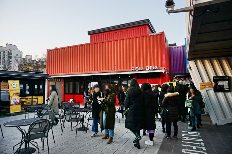 Beautylogs's tweet image. #플랫폼창동61
서울시 도봉구 창동역 1번출구앞 컨테이너박스로 만든 &amp;lt;플랫폼창동61&amp;gt; 레드박스에서 1월20일 &amp;lt;The Snowman Story&amp;gt; 쇼케이스가 열려 다녀왔다. 
마이클리, 다비치의 이해리, 한정림 작곡가가 함께 만드는 토크 뮤직콘서트 

#서울시 #서울시미디어메이트 #마이클리