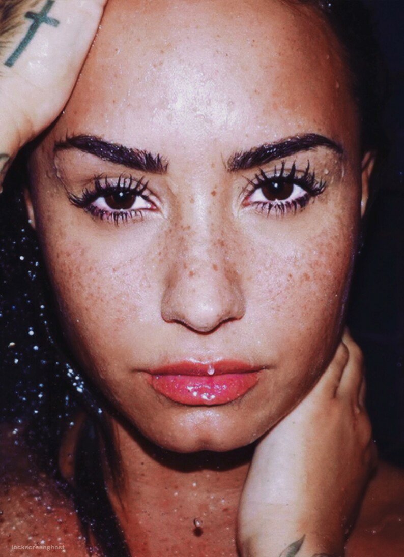 lockscreenghost's tweet photo. Demi lovato 💕
FAV se gostar
RT se pegar
FOTO se usar
- violet https://t.co/prp9OrtvVJ