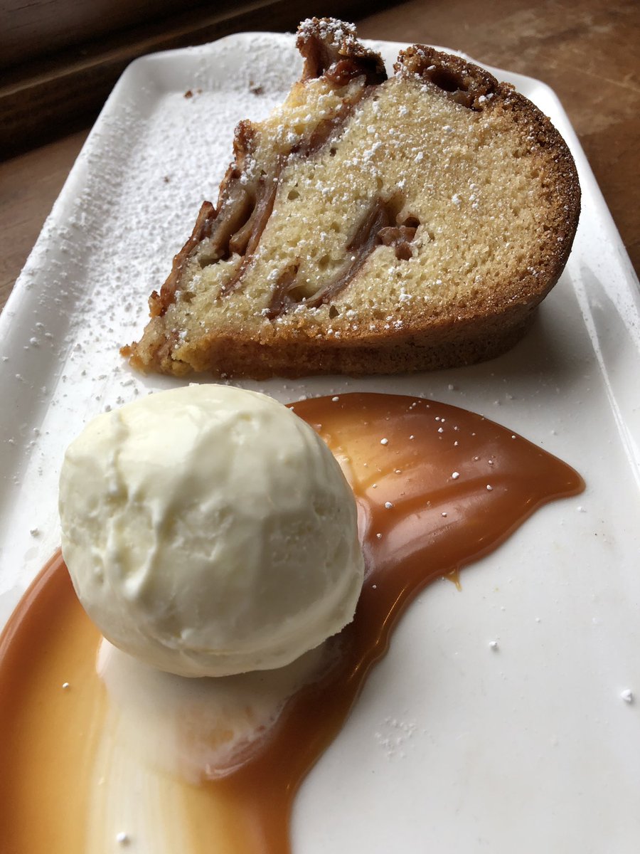 BmoreBirroteca's tweet photo. Sometimes you just need dessert for dinner #applecake #taharkabros #caramel #eatlocal #betteratbirro https://t.co/cATXlfW2Lx